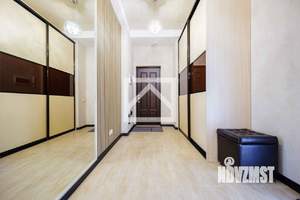3-к квартира, вторичка, 111м2, 5/13 этаж