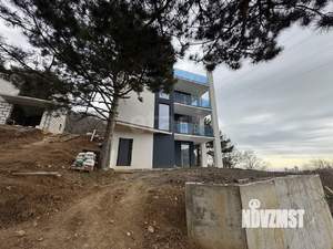 4-к квартира, вторичка, 108м2, 2/4 этаж