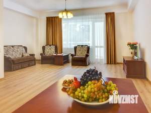 2-к квартира, вторичка, 90м2, 3/10 этаж