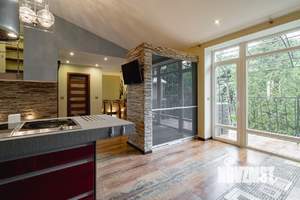 4-к квартира, вторичка, 212м2, 5/5 этаж