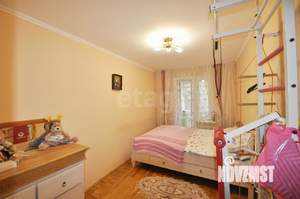 3-к квартира, вторичка, 74м2, 4/5 этаж