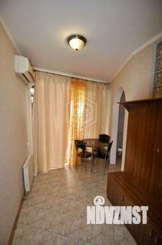 2-к квартира, вторичка, 40м2, 1/6 этаж