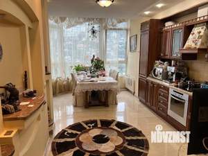 3-к квартира, вторичка, 140м2, 7/14 этаж