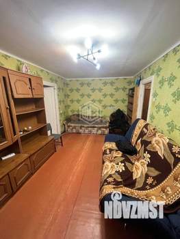 2-к квартира, вторичка, 44м2, 1/4 этаж