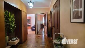 2-к квартира, вторичка, 63м2, 9/9 этаж