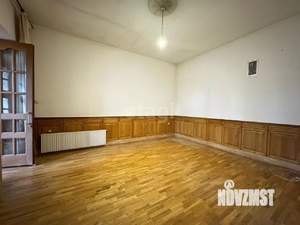 3-к квартира, вторичка, 120м2, 1/2 этаж
