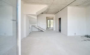 3-к квартира, вторичка, 211м2, 3/4 этаж