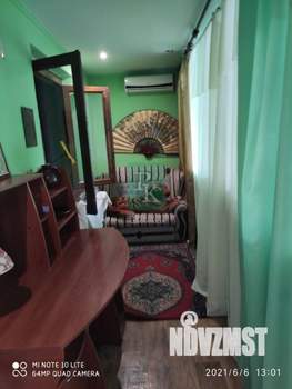 2-к квартира, вторичка, 43м2, 1/4 этаж