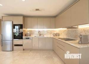 3-к квартира, вторичка, 103м2, 7/9 этаж