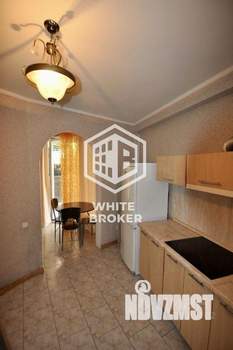 2-к квартира, вторичка, 40м2, 1/6 этаж