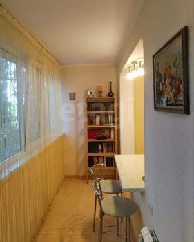 3-к квартира, вторичка, 58м2, 2/5 этаж