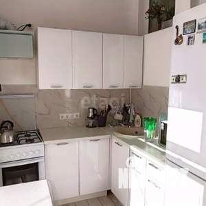 4-к квартира, вторичка, 62м2, 1/2 этаж