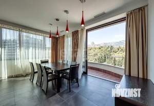 4-к квартира, вторичка, 320м2, 14/15 этаж