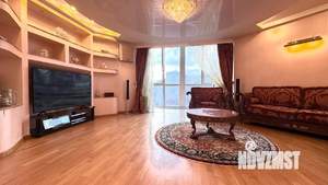 4-к квартира, вторичка, 176м2, 4/10 этаж