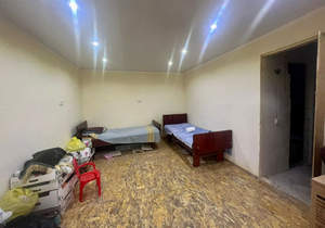 2-к квартира, вторичка, 72м2, 1/1 этаж