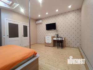 2-к квартира, вторичка, 49м2, 1/1 этаж