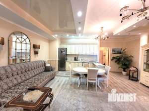 4-к квартира, вторичка, 103м2, 3/11 этаж