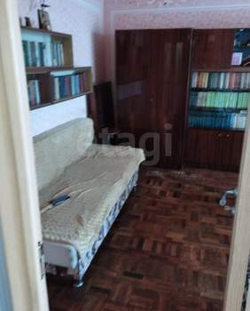 3-к квартира, вторичка, 82м2, 8/9 этаж