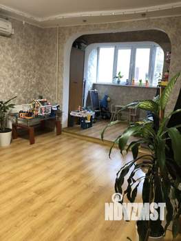 2-к квартира, вторичка, 62м2, 1/7 этаж