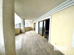 4-к квартира, вторичка, 237м2, 10/10 этаж