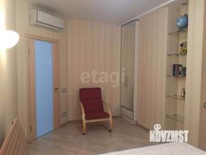 4-к квартира, вторичка, 164м2, 9/10 этаж
