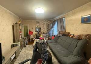 3-к квартира, вторичка, 65м2, 3/3 этаж