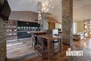 4-к квартира, вторичка, 212м2, 5/5 этаж