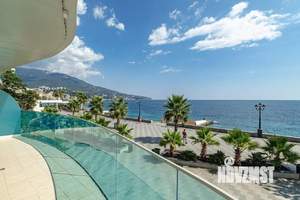 3-к квартира, вторичка, 100м2, 1/8 этаж