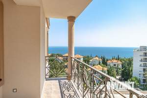 3-к квартира, вторичка, 132м2, 7/8 этаж