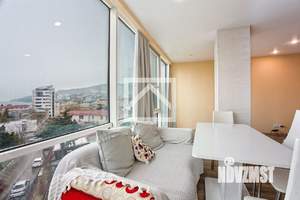 2-к квартира, вторичка, 74м2, 3/12 этаж