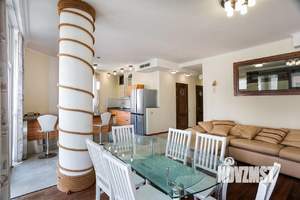 4-к квартира, вторичка, 146м2, 5/15 этаж