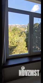 Студия квартира, вторичка, 35м2, 3/3 этаж