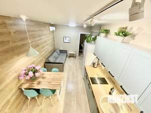 4-к квартира, вторичка, 115м2, 1/2 этаж