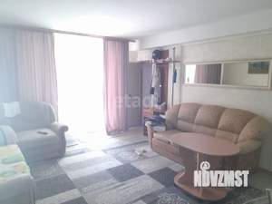 3-к квартира, вторичка, 60м2, 1/6 этаж