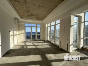 3-к квартира, вторичка, 104м2, 9/10 этаж