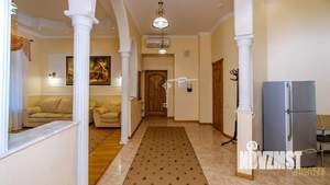 3-к квартира, вторичка, 110м2, 1/4 этаж