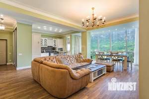 2-к квартира, вторичка, 110м2, 10/13 этаж