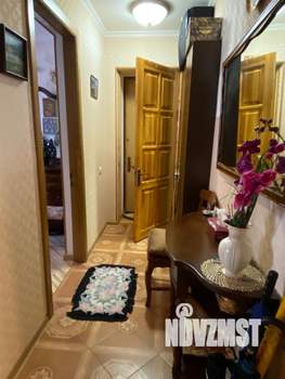 2-к квартира, вторичка, 52м2, 1/2 этаж