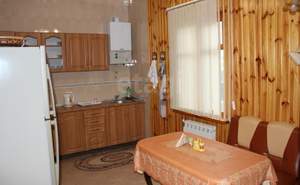3-к квартира, вторичка, 74м2, 1/4 этаж