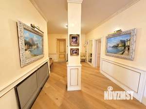 4-к квартира, вторичка, 200м2, 6/6 этаж