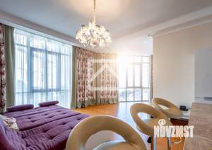 3-к квартира, вторичка, 97м2, 3/8 этаж