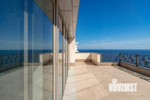 3-к квартира, вторичка, 247м2, 4/5 этаж