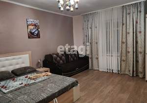 4-к квартира, вторичка, 50м2, 1/1 этаж