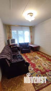 2-к квартира, вторичка, 60м2, 1/9 этаж