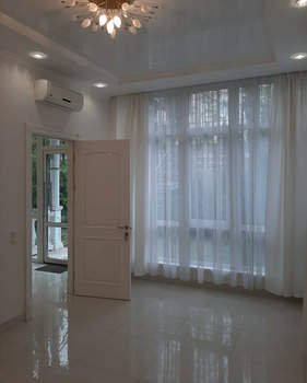 4-к квартира, вторичка, 89м2, 1/4 этаж