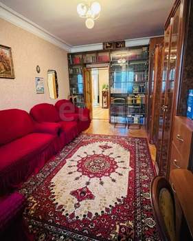 3-к квартира, вторичка, 103м2, 2/4 этаж