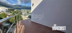 Студия квартира, вторичка, 64м2, 4/8 этаж