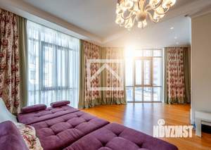 3-к квартира, вторичка, 97м2, 3/8 этаж