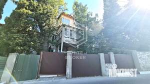 3-к квартира, вторичка, 80м2, -1/3 этаж