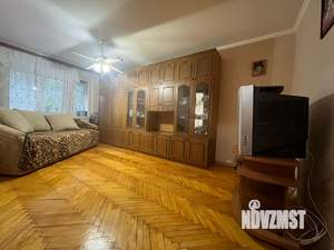 3-к квартира, вторичка, 61м2, 2/5 этаж